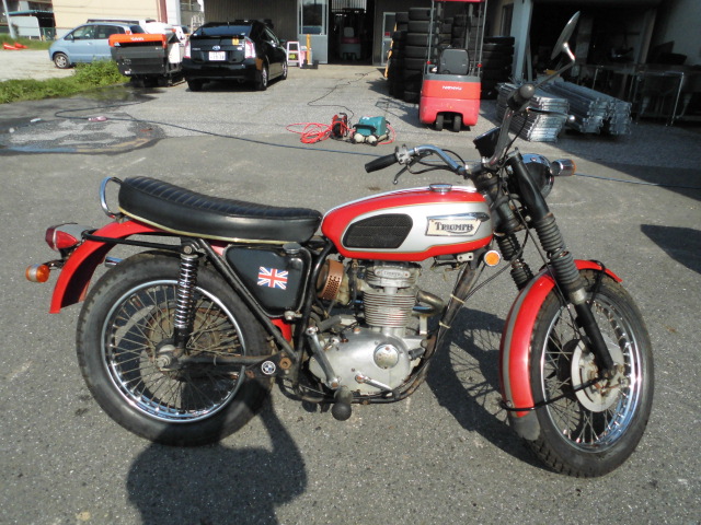 トライアンフ バイク買取致しました。岐阜 大垣 買取専門店 リサイ