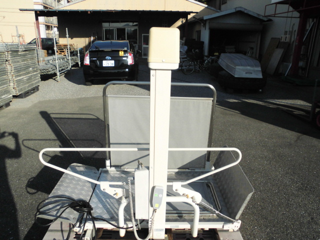 車いす電動昇降機 福祉用品買取致しました。