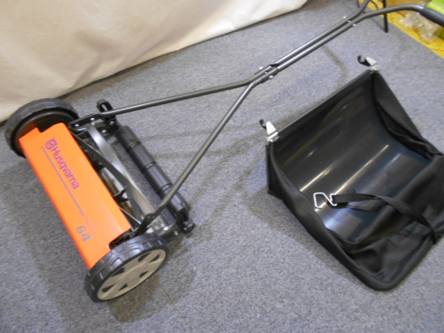 ハスクバーナ 手押し式芝刈機 農機具買取致しました。